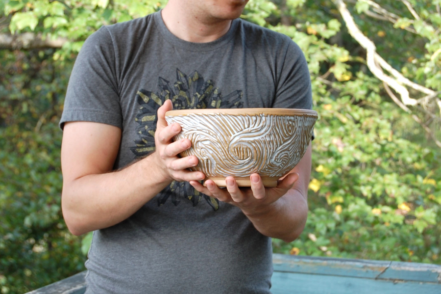 https://www.pagepottery.com/images/products/large_806_RootedLgServingBowlShale5.JPG